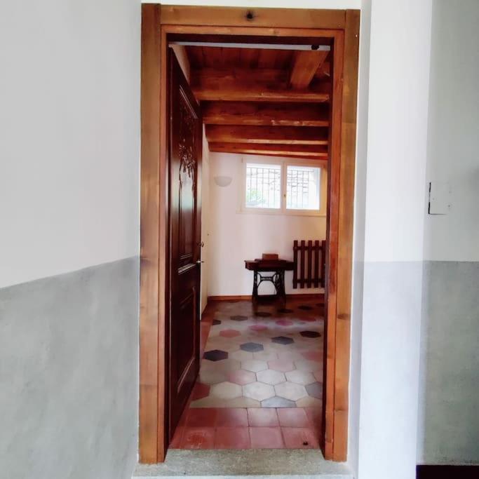 Casasassi Apartament *